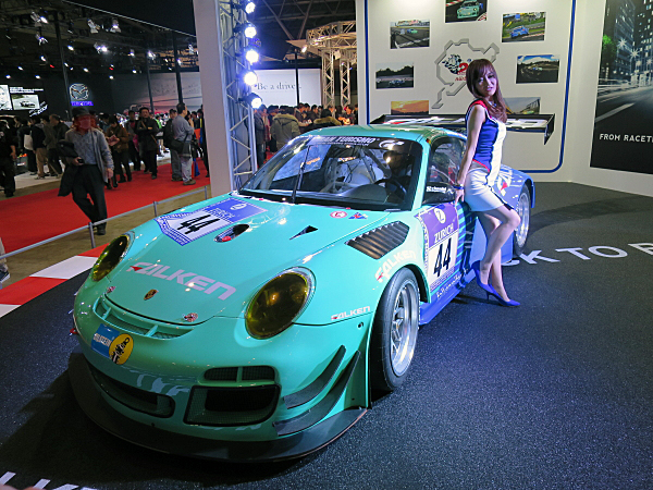 ファルケン ポルシェ 911 GT3 R Falken Porshe 911 GT3 R | Car and Moto in Japan