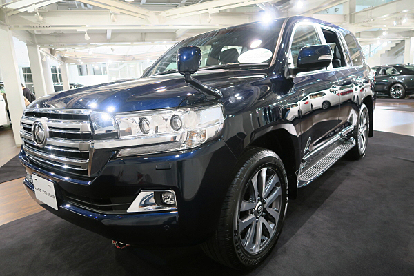 トヨタ ランドクルーザー 200 ZX 4WD Toyota Land Cruiser 200 ZX 4WD