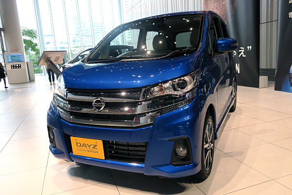 日産 デイズ ハイウェイスター Nissan DAYZ Highway STAR | Car and