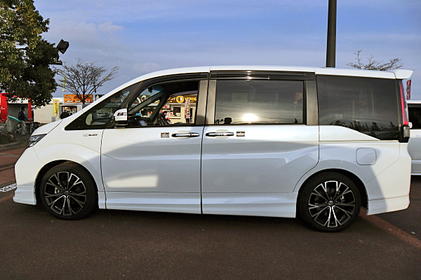 ホンダ ステップワゴン スパーダ 無限 エアロホイールセット Honda Step WGN Spada "Mugen ...