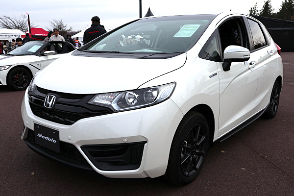 ホンダ フィット ハイブリッド モデューロ Honda Fit Hybrid Modulo