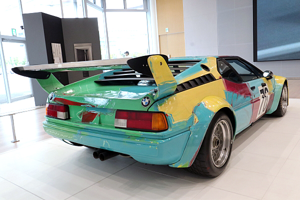 BMW M1 BMWアート・カー by アンディ・ウォーホル BMW M1 BMW Art Car