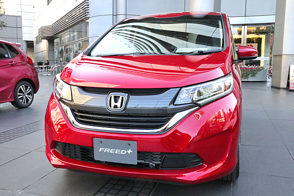 ホンダ フリード プラス G レッド Honda Freed Plus G Red Car And Moto In Japan