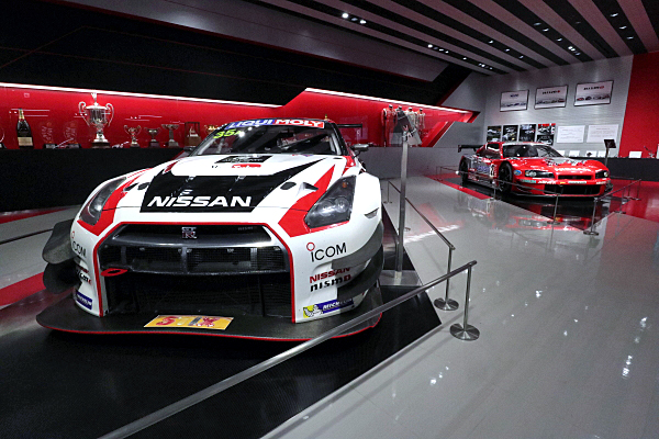 日産 GT-R ニスモ GT3 2015 バサースト 12時間 (2) Nissan GT-R