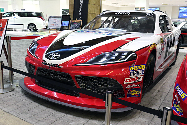 トヨタ GR スープラ ナスカー #19 Toyota GR Supra NASCAR #19 | Car