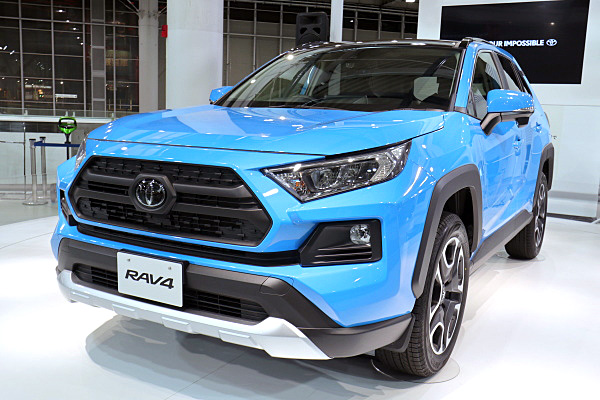 トヨタ RAV4 アドベンチャー シアン Toyota RAV4 Adventure