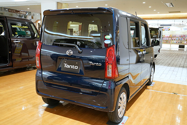 ダイハツ タント X ダークブルー Daihatsu Tanto X : Dark Blue