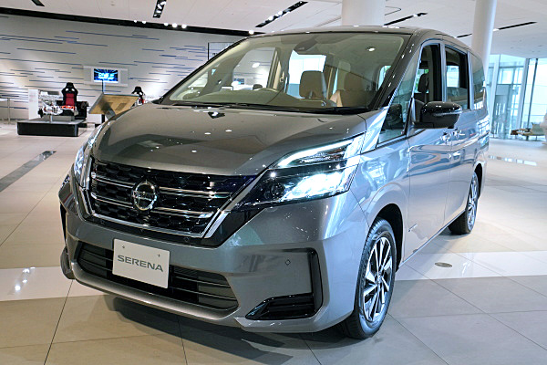 日産 セレナ XV グレー Nissan Serena XV : Gray | Car and Moto in Japan