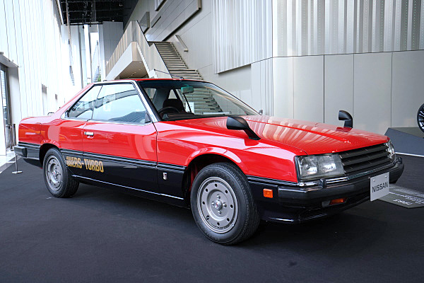 Nissan Skyline Hardtop 2000RS 限定生産 日産： NISSAN HERITAGE COLLECTION｜スカイライン ハードトップ