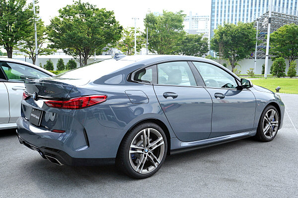BMW M235i xドライブ グランクーペ グレー BMW M235i xDrive Gran