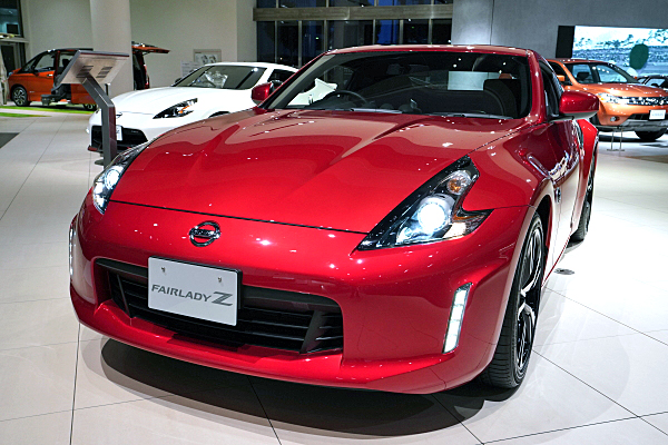 日産 フェアレディ Z バージョン ST : レッド (2) Nissan