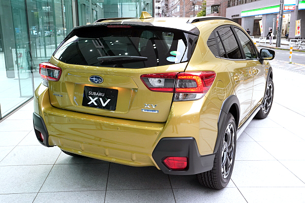 Aero Subaru　GOLD希少カラー Aero Subaru GOLD希少カラー （限定600台の「STI Sports#」に