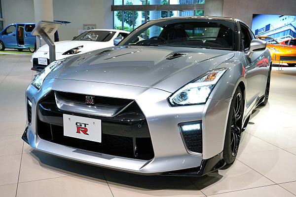 Amazon | 京商オリジナル 1/43 日産 GT-R ニスモ 2024 ホワイト