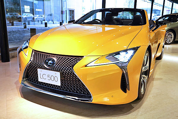 レクサス LC500 コンバーチブル イエロー Lexus LC500