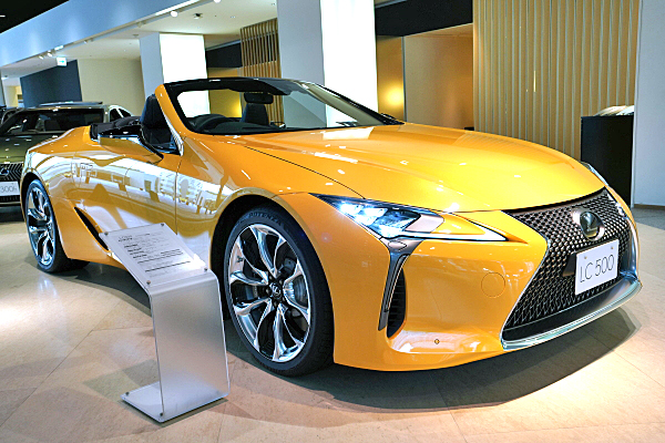 レクサス LC500 コンバーチブル イエロー Lexus LC500