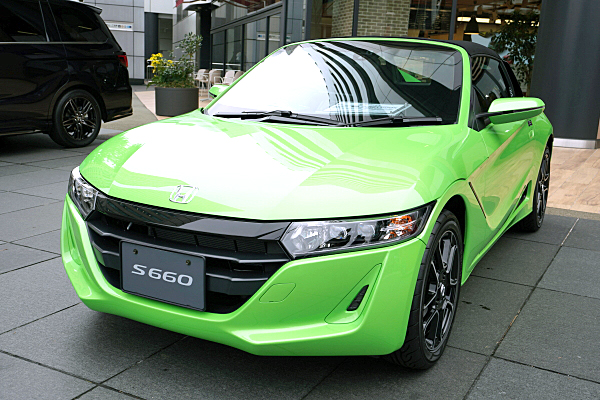 ホンダ S660 α グリーン Honda S660 α : Green | Car and Moto ホンダ S660 α グリーン Honda S660 α : Green | Car and Moto