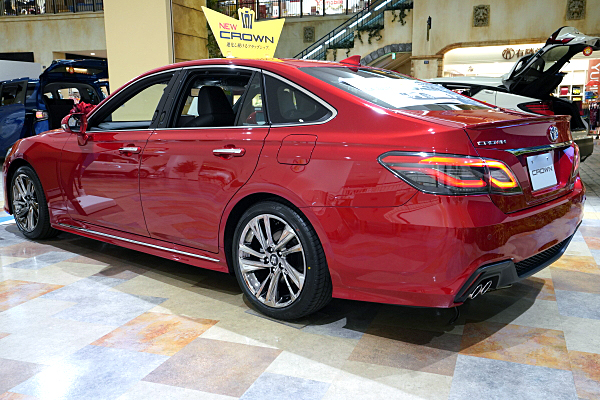 トヨタ　クラウン トヨタ クラウン（クロスオーバー） | トヨタ自動車WEBサイト