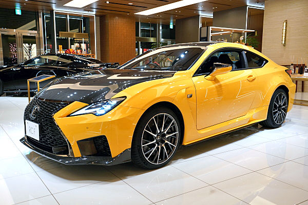 レクサス RC F カーボン エクステリア パッケージ イエロー (3 レクサス RC F カーボン エクステリア パッケージ イエロー (3