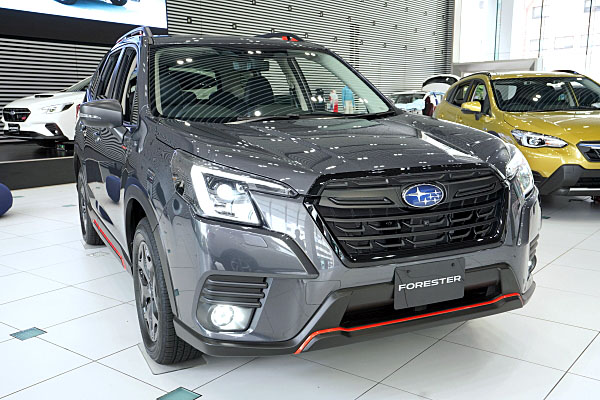 スバル フォレスター エックスブレイク グレー Subaru Forester