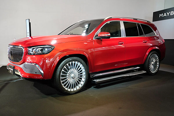 メルセデス・マイバッハ GLS600 4マチック レッド Mercedes