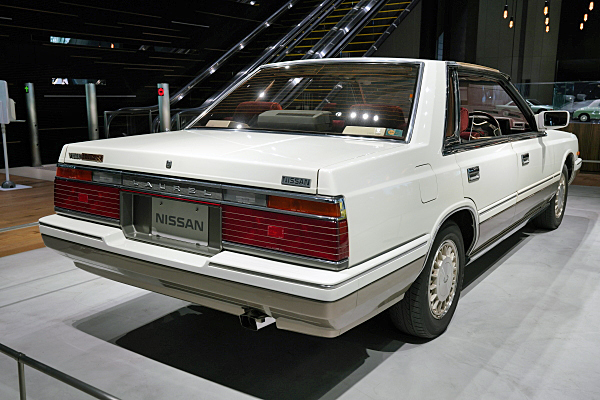 日産 ローレル 4ドア ハードトップ ターボメダリスト 1984 Nissan