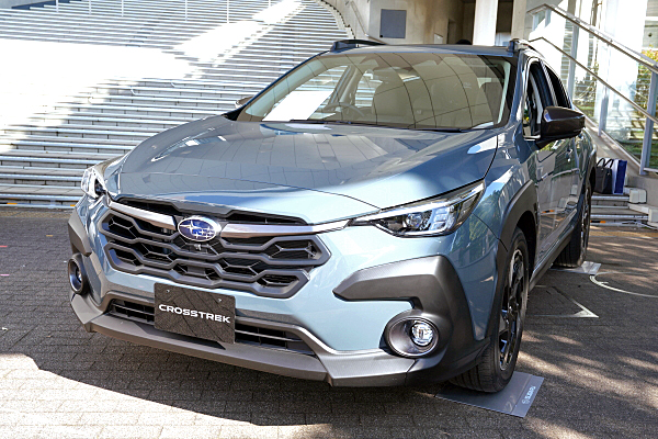 スバル クロストレック プロトタイプ カーキ Subaru Crosstrek スバル クロストレック プロトタイプ カーキ Subaru Crosstrek