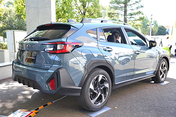 スバル クロストレック プロトタイプ カーキ Subaru Crosstrek スバル クロストレック プロトタイプ カーキ Subaru Crosstrek