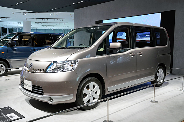 日産 セレナ 20RS 2006 C25 Nissan Serena 20RS 2006 C25 | Car and