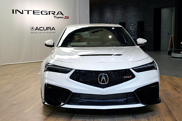 アキュラ インテグラ タイプS ホワイト Acura Integra Type S : White