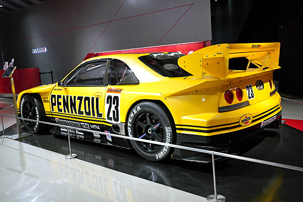Nissan Skyline Pennzoil NISMO GT-R R33 1998 #23 - YouTube