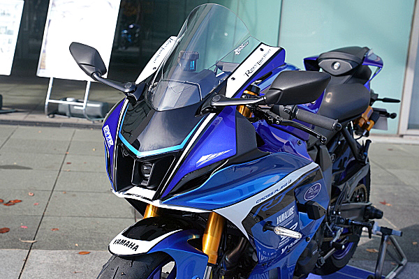 ヤマハ YZF-R7 ファクトリーレーシングスタイル Yamaha YZF-R7