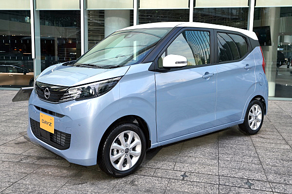 日産 デイズ X ブルー / ホワイト Nissan Dayz X : Blue / White | Car
