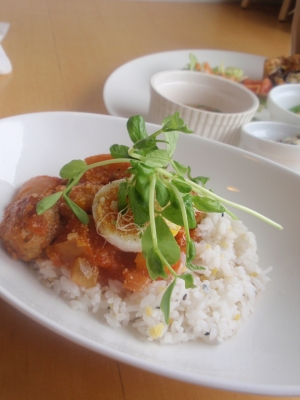 カーレランチ2.JPG