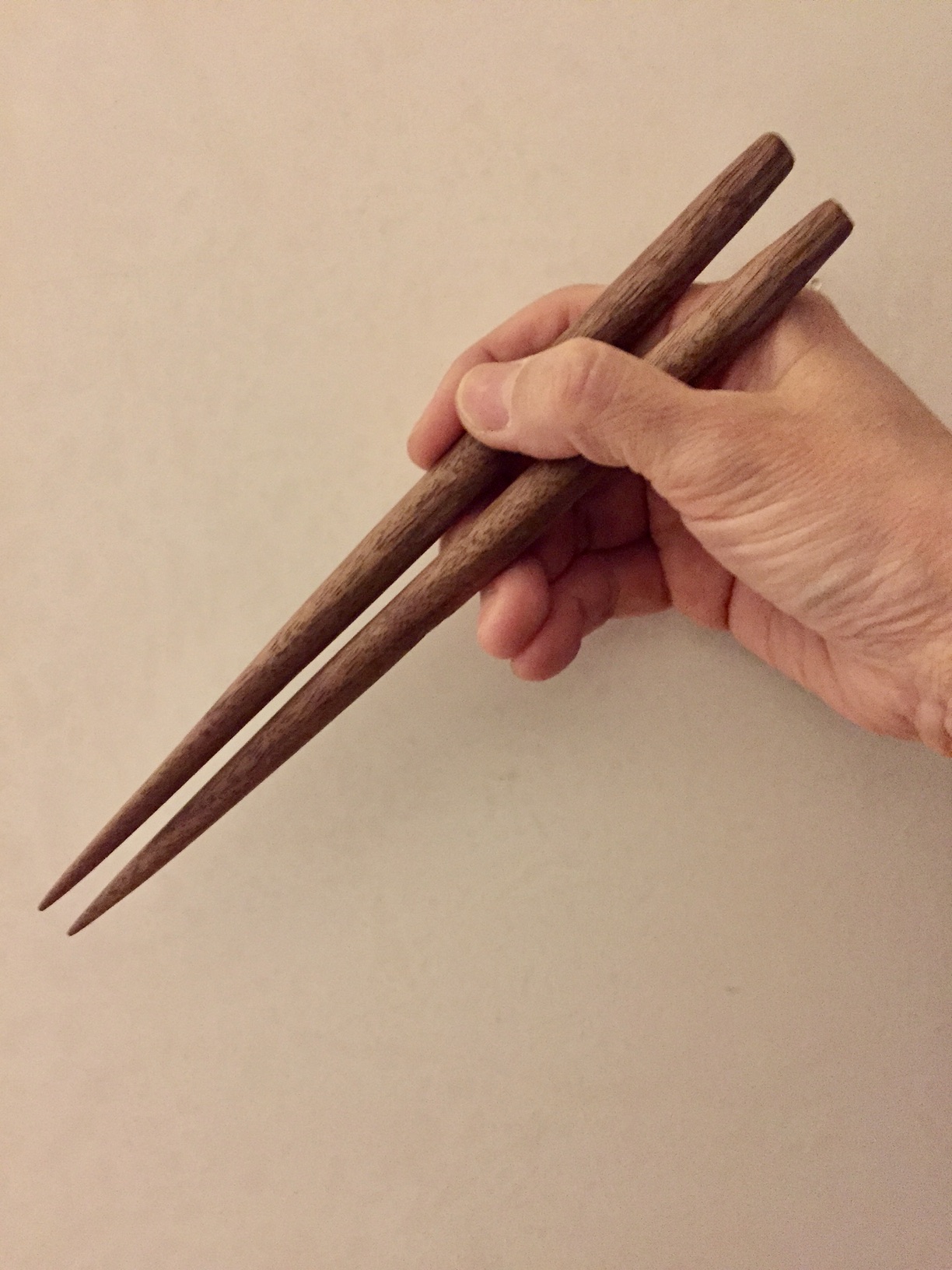 自作の箸 Easy DIY Chopstick Jig - YouTube
