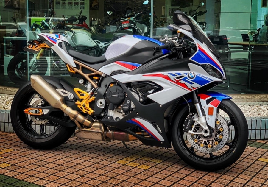 BMW S1000RR TSR 19-用スリップオン