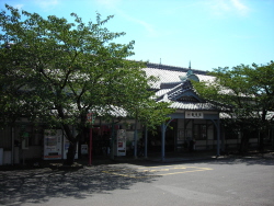 養老駅舎