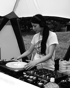 DJ mita