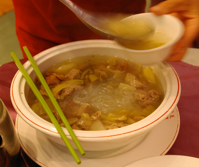 天厨菜館
