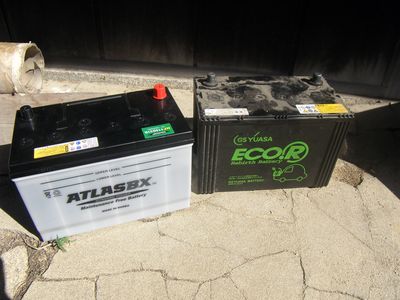 韓国製バッテリに交換。大丈夫かな。