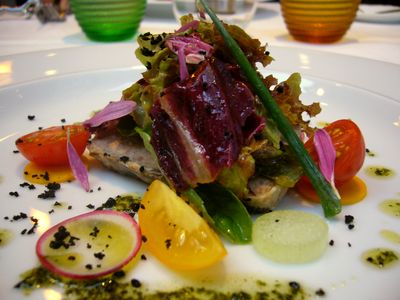 色彩鮮やかなフランス料理