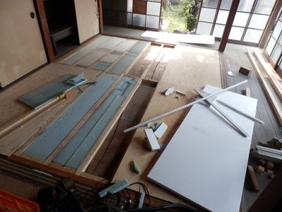 貰って来た断熱材色々はめ込み