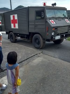 自衛隊物資輸送車