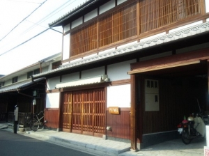 リザルブ外観