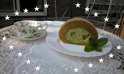 抹茶 栗 ロールケーキ