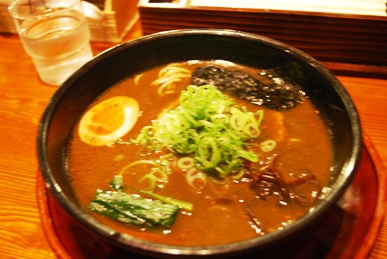 黒ゴマのラーメン