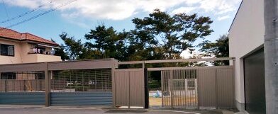 リクシル電動シャッター