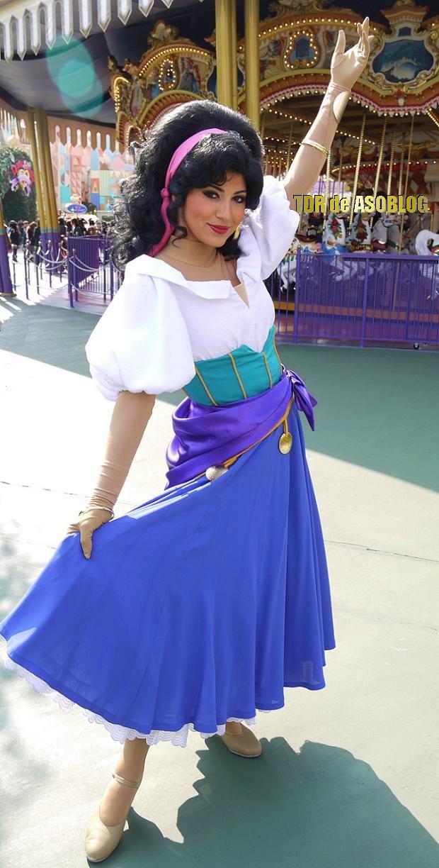 初ご対面 エスメラルダ 画像 動画deファンタジーランドグリお見送り ディズニーリゾート De あそブログ