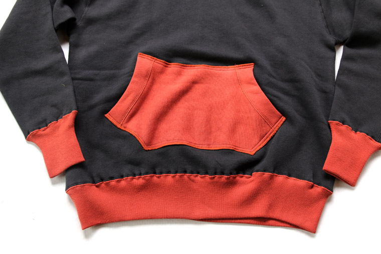 ヘラーズカフェ スウェットパーカー & PUBLIC H.L.D レザーカー ヘラーズカフェ スウェットパーカー & PUBLIC H.L.D レザーカー