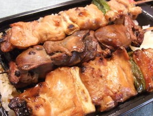 新登場 農家の昼飯やきとり弁当のご紹介です さくら野弘前店ブログ