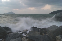 大海ニ臨ミテ